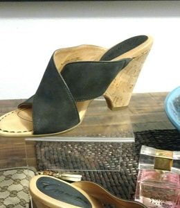 Women's Crown by Born sandels